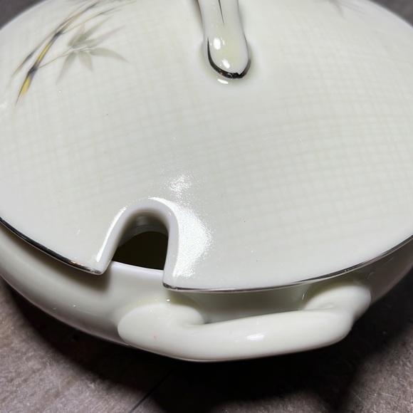 Vintage Seyei Fine China Porcelain Bamboo Garden Covered Serving Bowl Japan - Picture 5 of 9